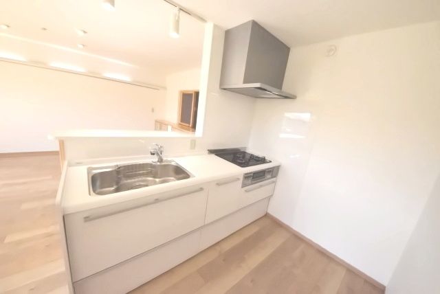 キッチン　同タイプ