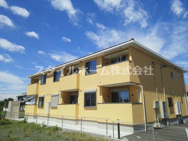 建物外観　外観は落ち着いています