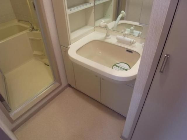 バス・シャワールーム　※反転タイプ参考写真使用