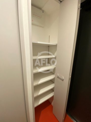 収納　ALZA北浜　収納