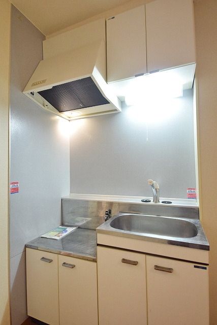 キッチン　★2口ガスコンロを置くことが出来るキッチンです★