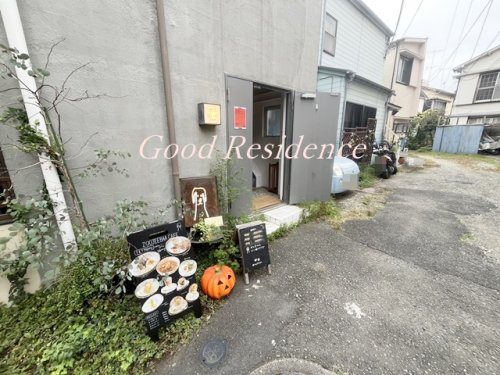 飲食店　zoojeebaa cafe（飲食店）まで698m