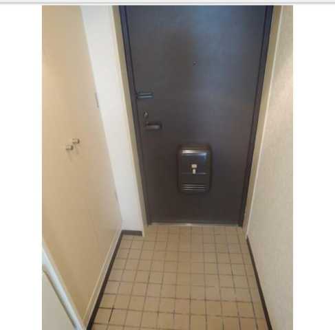 玄関　写真は参考画像となっております