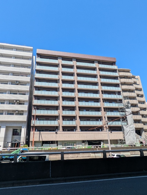 建物外観　建築中