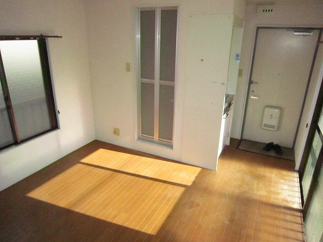 居室・リビング　写真は同マンションの別のお部屋のものです