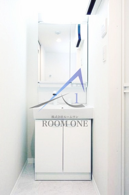 洗面設備　洗面台です。