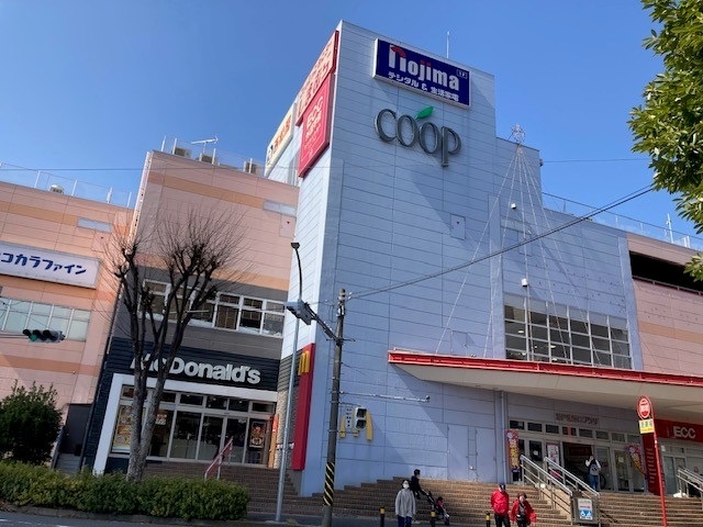 ショッピングセンター　東戸塚西口プラザ（ショッピングセンター）まで1100m