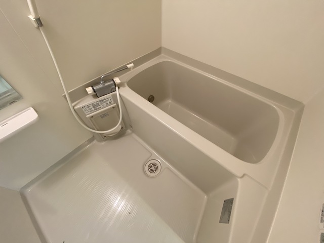 バス・シャワールーム　一日の疲れを癒してくれる大事な場所。