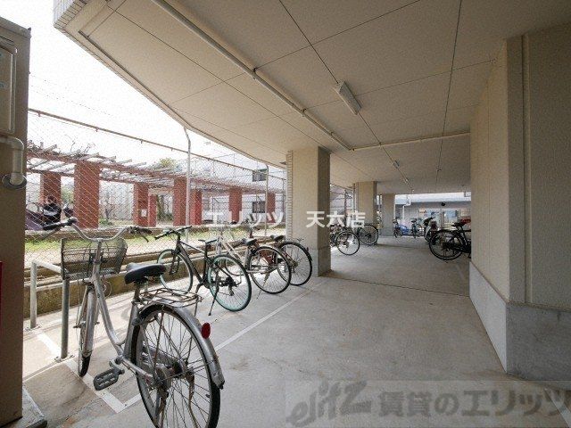 その他共有部分　駐車場