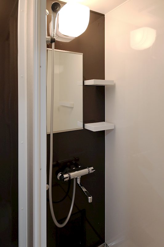 バス・シャワールーム　シャワールームタイプになります。