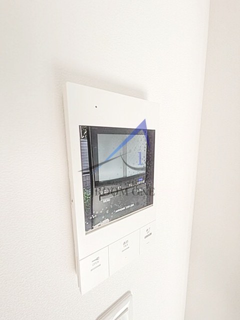 セキュリティ　モニター付きインターホンです。