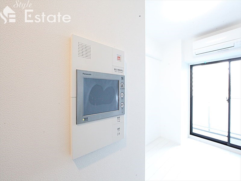 セキュリティ　モニター付きインターホン