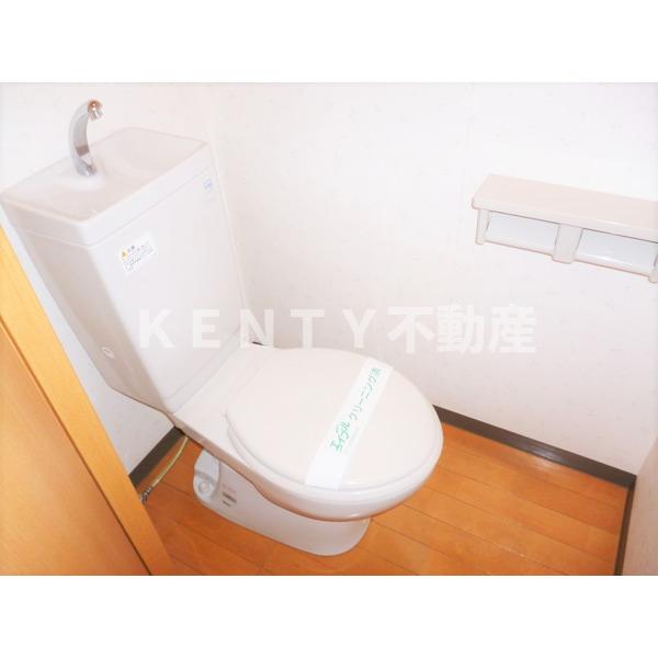 トイレ　コンパクトで使いやすいトイレです