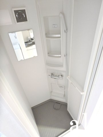 バス・シャワールーム　お手入れカンタン、シャワールーム