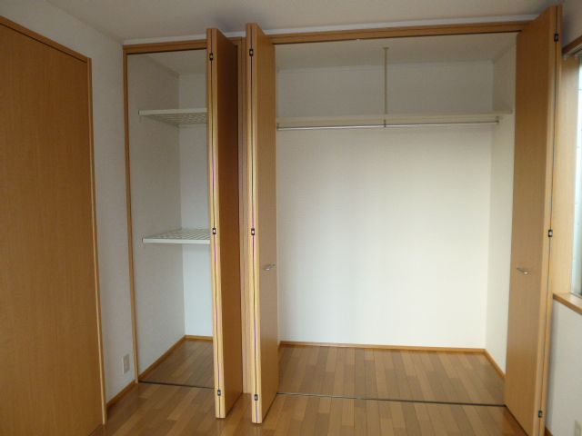 収納　クローゼット