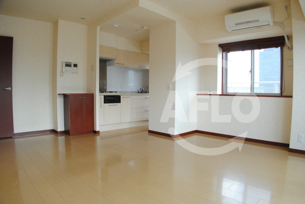 居室・リビング　ジーニス大阪WEST　リビング