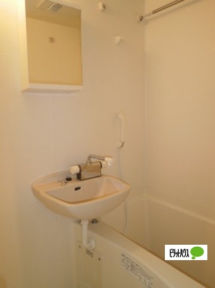 バス・シャワールーム　バスルーム