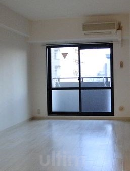 居室・リビング　※別のお部屋のお写真です。御参考までに。