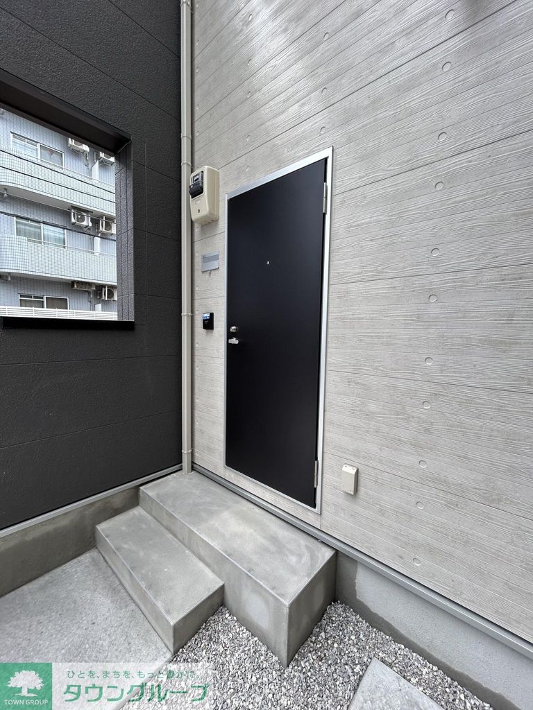 玄関　バルコニー