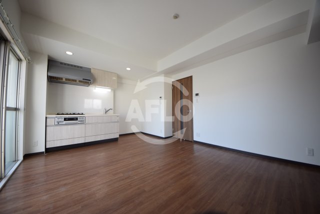 居室・リビング　マルミーナ今里　リビング