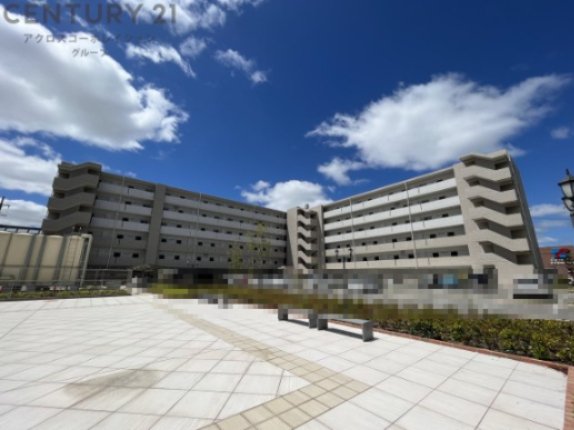 建物外観　敷地内に駐車場があります！