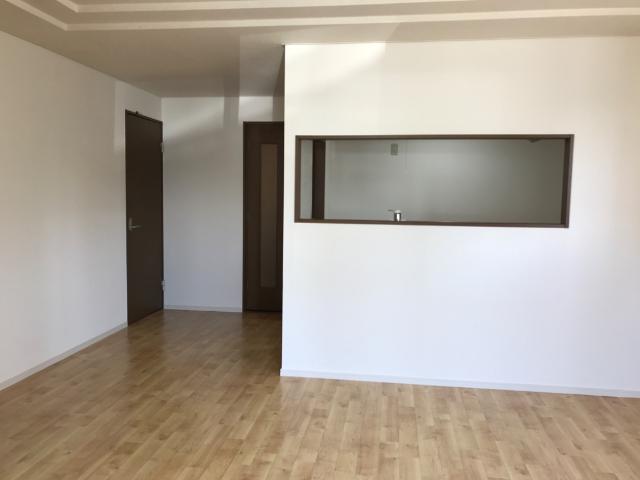 居室・リビング　リビング