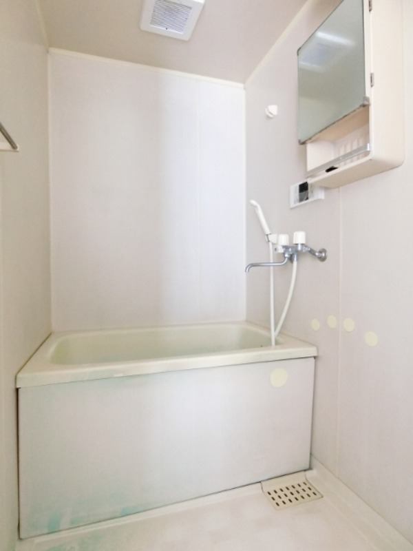 バス・シャワールーム　図面と現状に相違がある場合には現状を優先