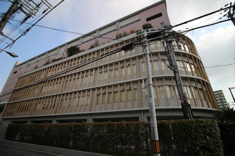中学校　学校法人大阪貿易学院 開明中学校（中学校）まで487m