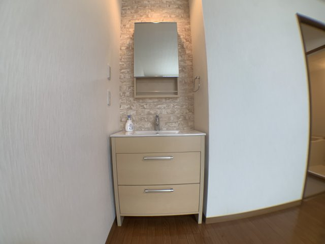 洗面設備　独立洗面化粧台付き☆