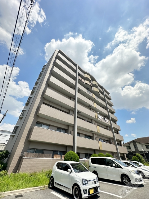 建物外観　全部屋南向き・明るいお部屋です♪