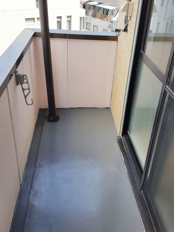 バルコニー　洗濯機が設置可能
