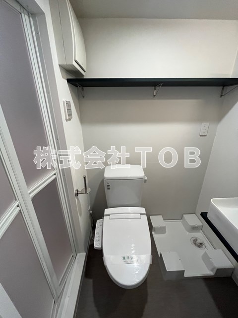 トイレ　※別号室同間取り参考写真