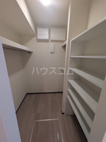ＪＲ東海道本線 静岡駅 バス乗車時間：11分 最寄りバス停で下車 徒歩3分 3階建 築1年の内装写真