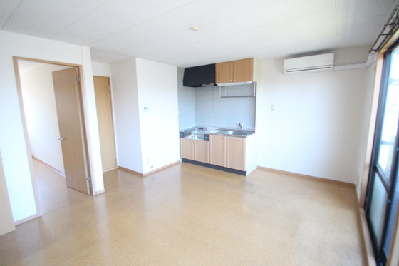 居室・リビング　※別部屋の写真です