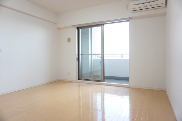 居室・リビング　★９．３帖の洋室です★※同タイプ参考画像