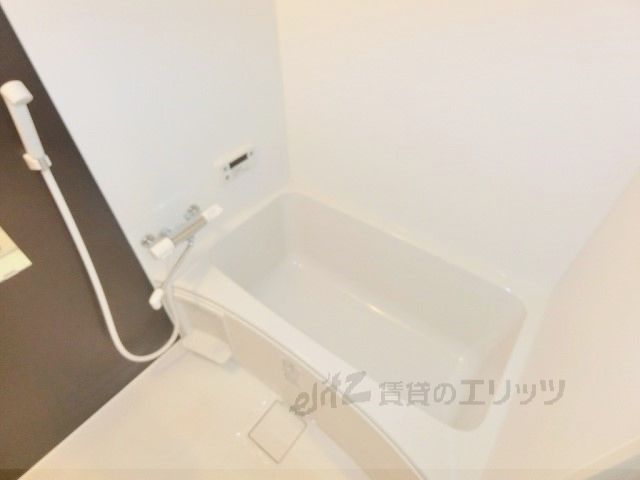 バス・シャワールーム　風呂