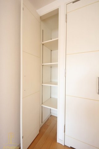 収納　グレンパーク梅田北