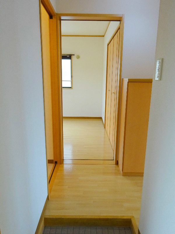 玄関　※他部屋参照・現況優先