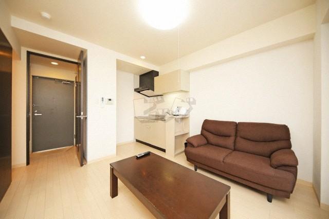 居室・リビング　※モデルルームにつき引き渡し時とは異なる場合があります。