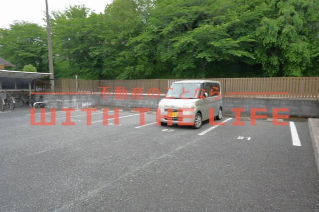 駐車場　カースペースがあります