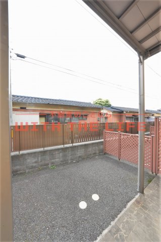 庭　簡単な家庭菜園も楽しめるお庭です