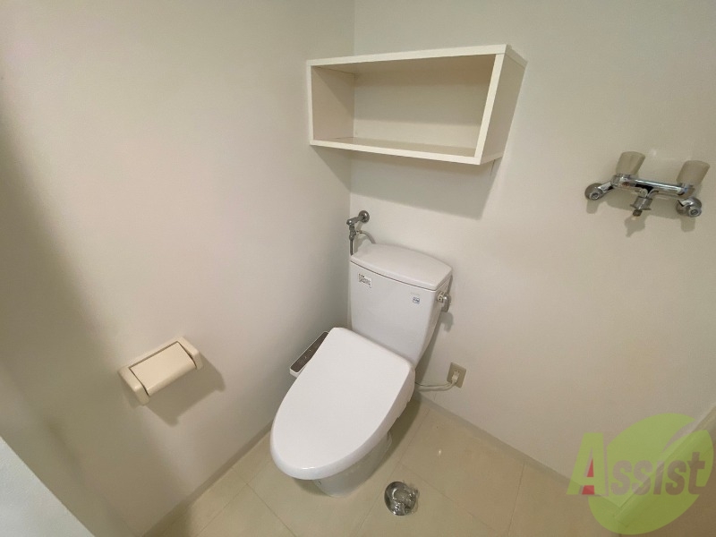 トイレ　トイレです。ウォシュレット付を探している方、おすすめです。