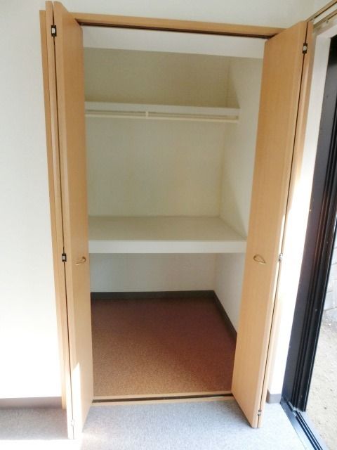 収納　たっぷりの収納スペース