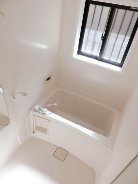 バス・シャワールーム　一日の疲れを癒すバスルーム