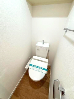 トイレ　シンプルで使いやすいトイレです