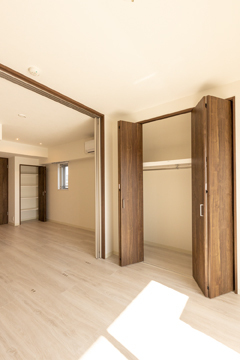 収納　お荷物の多い方でも安心のクローゼット付き♪