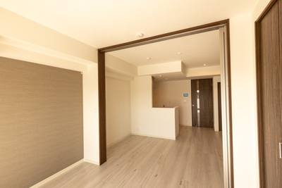 居室・リビング　使いやすい形の為、レイアウトを楽しめます♪