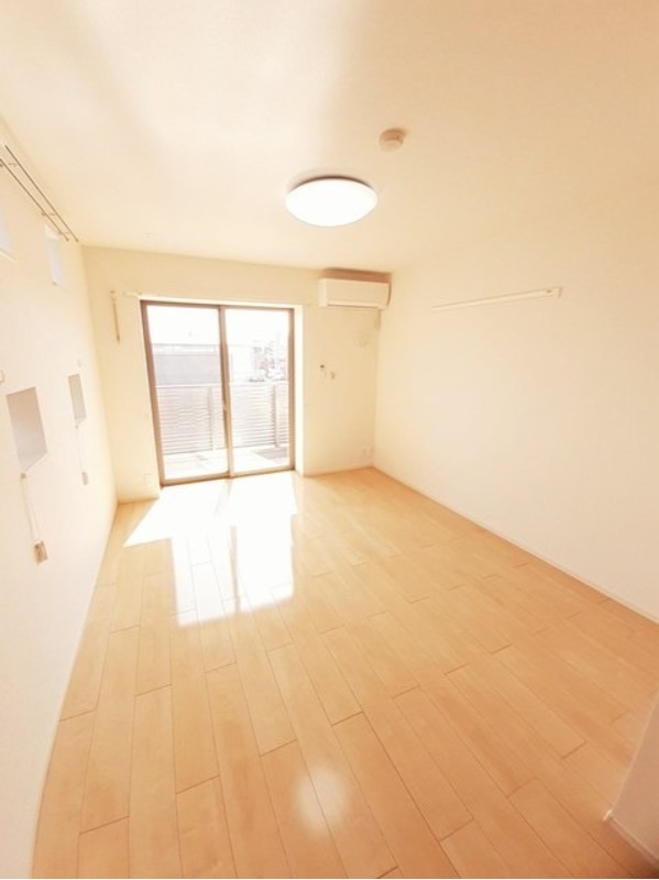 居室・リビング　図面と現状に相違がある場合には現状を優先