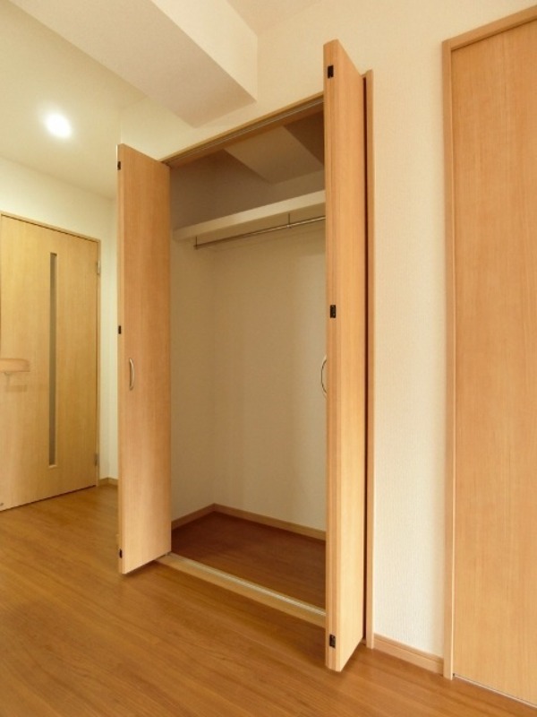 収納　図面と現状に相違がある場合には現状を優先