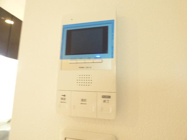 セキュリティ　ＴＶ付きモニターホン付いています